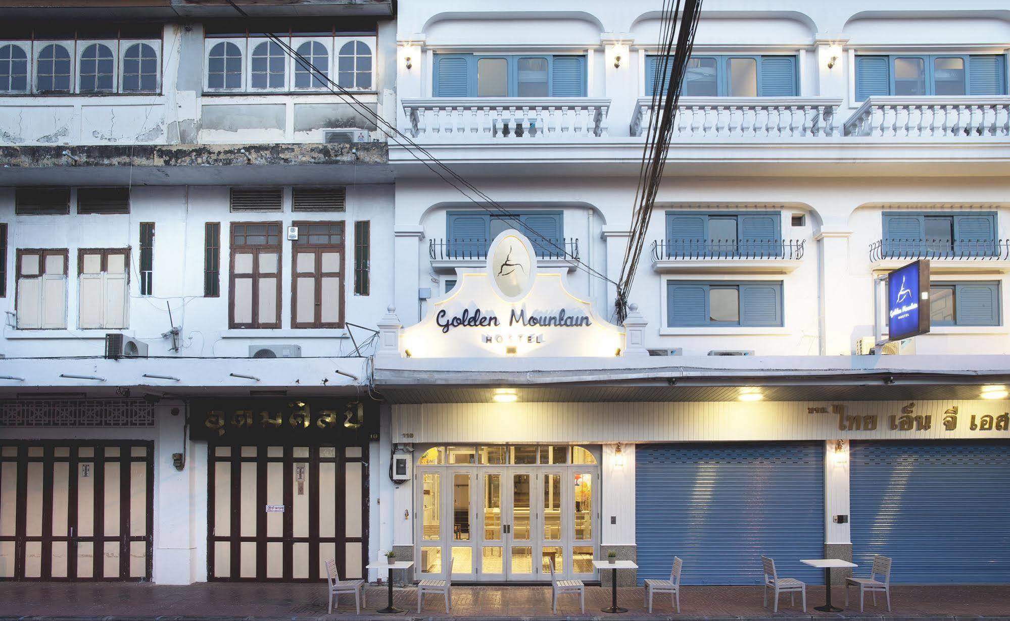 Golden Mountain Hostel Bangkok Extérieur photo